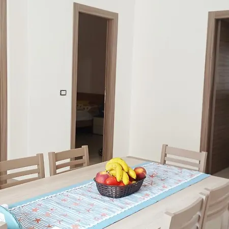 Sul Lungomare Di Apartment